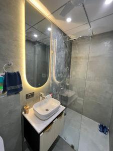 Image of 1100 Sq.ft 2 BHK Apartment / Flat for rent in Express Garden, Indirapuram, Ghaziabad for Rs. 38000