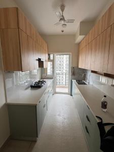 Kitchen Image of 1900 Sq.ft 2 BHK Apartment / Flat for sale in DLF One Midtown, Karampura New Delhi for Rs. 43000000