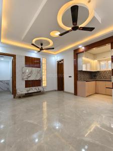 Hall Image of 950 Sq.ft 2 BHK Apartment / Flat for sale in Sector 73 Noida for Rs. 2799999