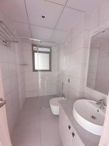 Bathroom Image of 2100 Sq.ft 3 BHK Apartment / Flat for rent in Cardinal One, Yeswanthpur Bengaluru for Rs. 110000