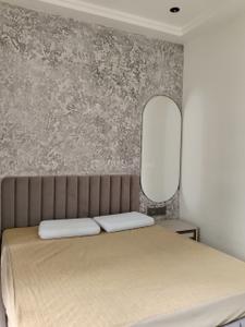 Bedroom Image of 6000 Sq.ft 4 BHK Apartment / Flat for rent in Adani La Marina, Shantigram Ahmedabad for Rs. 110000