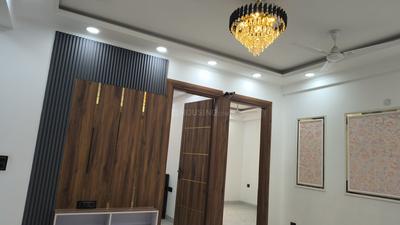 Living Room Image of 986 Sq.ft 2 BHK Apartment / Flat for sale in Royal Residency, Sector 130 Noida for Rs. 5600000