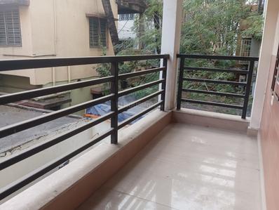 Balcony Image of 1400 Sq.ft 3 BHK Apartment / Flat for rent in Metro Apartment, Tangra Kolkata for Rs. 31000