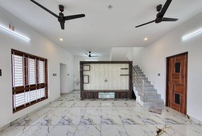 Hall Image of 900 Sq.ft 2 BHK Independent House for sale in Santoshi Nagar Raipur for Rs. 4100000