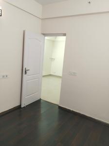 Bedroom Image of 550 Sq.ft 1 BHK Apartment / Flat for sale in RG Residency, Sector 120 Noida for Rs. 6200000
