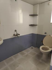 Bathroom Image of 1535 Sq.ft 3 BHK Apartment / Flat for rent in Keerthi Royal Palms Phase I , Electronic City Bengaluru for Rs. 36000