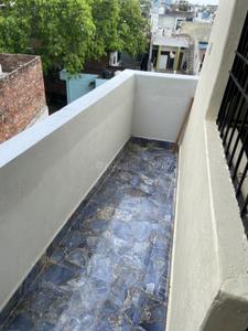 Balcony Image of 1000 Sq.ft 2 BHK Apartment / Flat for rent in Husainganj Lucknow for Rs. 16000