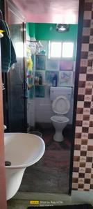 Bathroom Image of 600 Sq.ft 2 BHK Apartment / Flat for sale in maa sarada apartment, Panihati Kolkata for Rs. 1750000