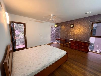 Bedroom Image of 4500 Sq.ft 4 BHK Apartment / Flat for rent in Vasanth Nagar Bengaluru for Rs. 300000