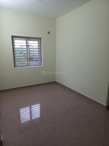 Bedroom Image of 750 Sq.ft 2 BHK Builder Floor for rent in Kelambakkam Chennai for Rs. 12500