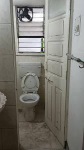 Bathroom Image of 1100 Sq.ft 2 BHK Apartment / Flat for rent in Laxminagar Nagpur for Rs. 25000