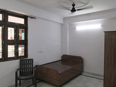 Bedroom Image of 450 Sq.ft 1 BHK Builder Floor for rent in Mayur Vihar Phase 1 New Delhi for Rs. 18000