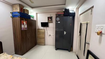 Bedroom Image of 2100 Sq.ft 3 BHK Apartment / Flat for rent in West Marredpally Secunderabad for Rs. 50000