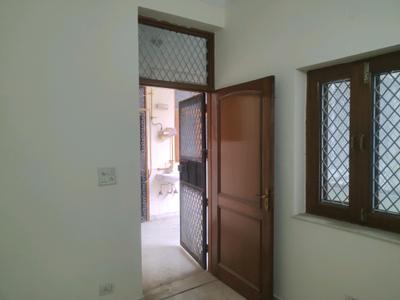 Bedroom Image of 1600 Sq.ft 3.5 BHK Apartment / Flat for rent in Sector 37 Faridabad for Rs. 35000