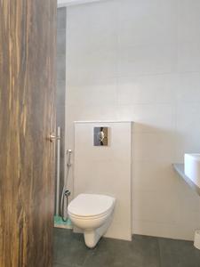Bedroom Two Image of 1460 Sq.ft 3 BHK Apartment / Flat for rent in Rosa Manhattan, Hiranandani Estate Thane for Rs. 78000
