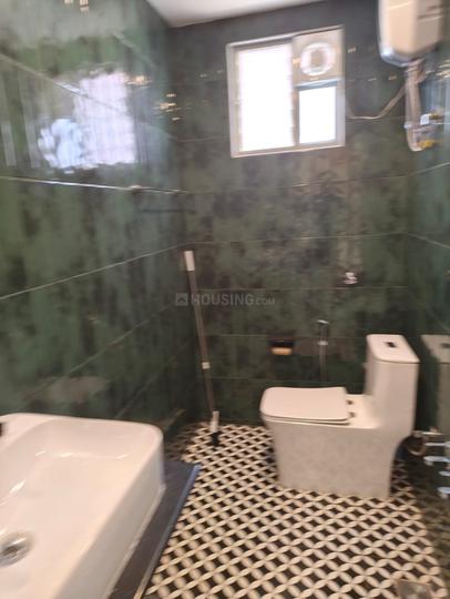 Stage 3, Indira Nagar Bathroom 1