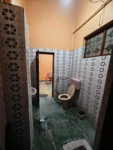 Bedroom Image of 1000 Sq.ft 2 BHK Independent House for rent in Royapuram Chennai for Rs. 27000