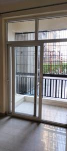 Balcony Image of 1500 Sq.ft 3 BHK Apartment / Flat for rent in Saviour Greenisle, Crossings Republik Ghaziabad for Rs. 17500