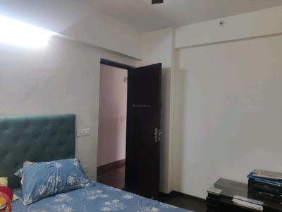 Bedroom Image of 1495 Sq.ft 3 BHK Apartment / Flat for sale in Rise Organic Homes Phase 1, Mahurali Ghaziabad for Rs. 10300000