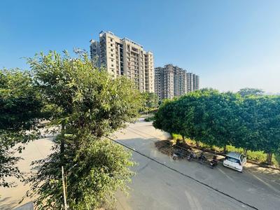 Image of 1250 Sq.ft 4 BHK Builder Floor for sale in Sare Spring View Heights, Lal Kuan, Ghaziabad for Rs. 8000000