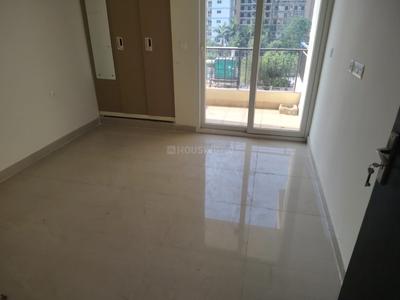 Bedroom Image of 1675 Sq.ft 3 BHK Apartment / Flat for sale in Amrapali Crystal Homes Phase 1, Sector 76 Noida for Rs. 21250000