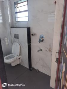Bathroom Image of 1500 Sq.ft 2 BHK Independent House for rent in Janta Nagar Siliguri for Rs. 10000