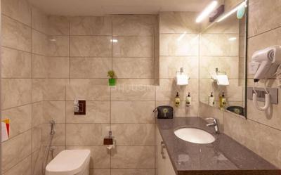 Bathroom Image of HOTEL TYPE ROOM PG in Sector 40, Gurgaon
