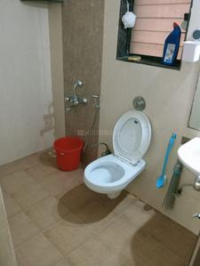 Bathroom Image of 1035 Sq.ft 2 BHK Apartment / Flat for rent in Ecohomes Eco Elegance, Andheri East Mumbai for Rs. 82000