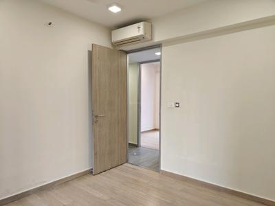 Bedroom Image of 2300 Sq.ft 4 BHK Apartment / Flat for sale in Lodha New Cuffe Parade Lodha Evoq, Sion Mumbai for Rs. 88000000