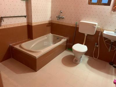 Bathroom Image of 2500 Sq.ft 3 BHK Independent House for rent in Pancha Sayar Kolkata for Rs. 58000