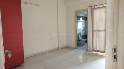 Bedroom Image of 2020 Sq.ft 3.5 BHK Apartment / Flat for sale in Maxblis Grand Kingston, Sector 75 Noida for Rs. 33000000