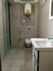 Bathroom Image of 1500 Sq.ft 3 BHK Apartment / Flat for rent in Rajpur Khurd Extension New Delhi for Rs. 33000