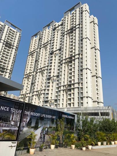 Godrej Emerald Main Image 1