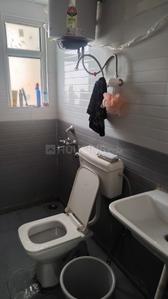 Bathroom Image of 450 Sq.ft 1 BHK Apartment / Flat for rent in ROF Amaltas, Sector 92 Gurgaon for Rs. 20500