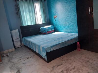 Bedroom Image of 660 Sq.ft 2 BHK Builder Floor for sale in Paikpara Kolkata for Rs. 2150000