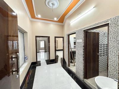 Hall Image of 850 Sq.ft 2 BHK Apartment / Flat for sale in New Alipore Kolkata for Rs. 6000000
