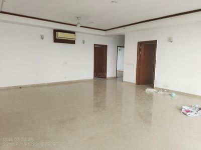 Hall Image of 2500 Sq.ft 3 BHK Apartment / Flat for sale in Jaypee The Kalypso Court, Sector 128 Noida for Rs. 43000000