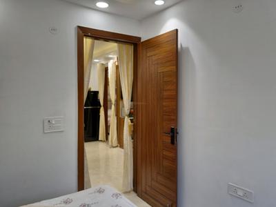Bedroom Image of 810 Sq.ft 3 BHK Apartment / Flat for sale in Dwarka Mor New Delhi for Rs. 5500000