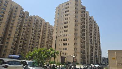 Image of 640 Sq.ft 2 BHK Apartment / Flat for sale in Signature Global Orchard Avenue , Sector 93, Gurgaon for Rs. 5800000