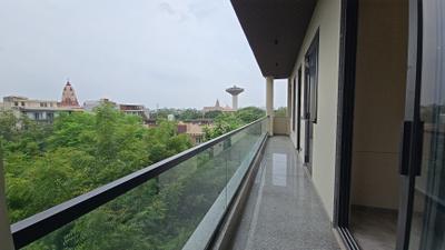 Image of 1720 Sq.ft 3 BHK Builder Floor for sale in Sector 45, Gurgaon for Rs. 30000000