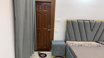 Bedroom Image of 1800 Sq.ft 3 BHK Apartment / Flat for rent in Blue Mountain, Kalli Pashchim Lucknow for Rs. 35000