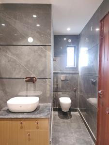 Common Bathroom Image of 1620 Sq.ft 3 BHK Builder Floor for sale in BPTP District 3, Sector 85 Faridabad for Rs. 18500000