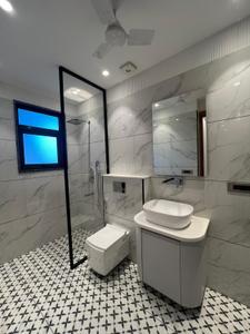 Bathroom Image of 3250 Sq.ft 4 BHK Builder Floor for sale in South City Floors 1, Sector 41 Gurgaon for Rs. 47000000