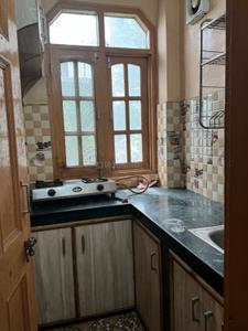 Kitchen Image of 650 Sq.ft 1 BHK Independent House for rent in Panthaghati Shimla for Rs. 8000