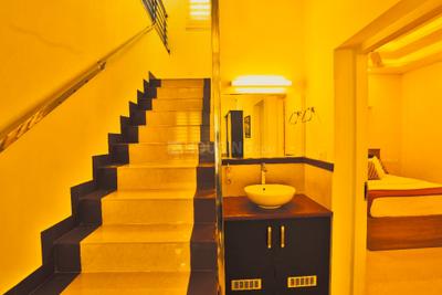 Image of 2200 Sq.ft 3 BHK Villa for rent in Maradu, Kochi for Rs. 52000