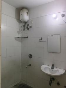 Common Bathroom Image of 774 Sq.ft 1.5 BHK Apartment / Flat for sale in Lodha Casa Rio, Palava Phase 1 Thane for Rs. 4000000