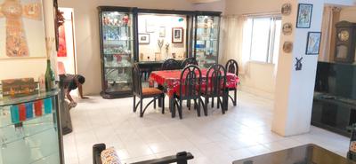 Hall Image of 1100 Sq.ft 3.5 BHK Apartment / Flat for sale in Lokhandwala Complex, Andheri West Mumbai for Rs. 54900000