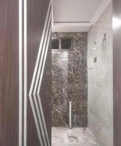 Bathroom Image of 950 Sq.ft 3 BHK Builder Floor for sale in Govindpuri New Delhi for Rs. 7000000