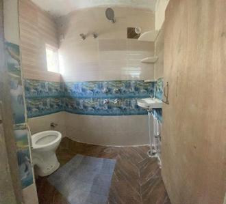 Bathroom Image of 2000 Sq.ft 3 BHK Independent House for rent in Ashiyana Lucknow for Rs. 22000