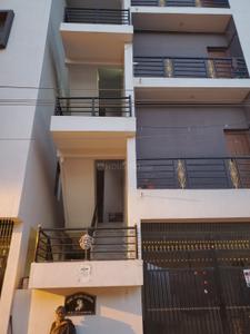Image of 900 Sq.ft 2 BHK Builder Floor for rent in Electronic City, Bengaluru for Rs. 20000